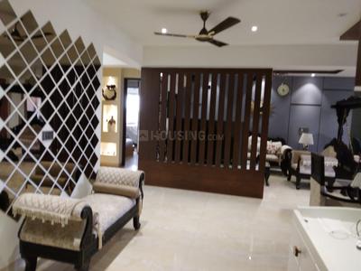 4.5 BHK Flat