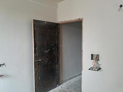 Bedroom Image of 1050 Sq.ft 2 BHK Apartment / Flat for sale in Sector 101 Noida for Rs. 4300000