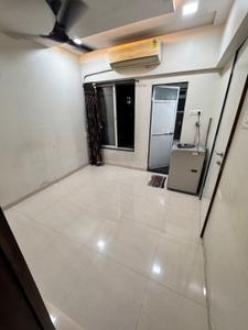 Bedroom Image of 480 Sq.ft 1.5 BHK Apartment / Flat for rent in Shree Durga Vastu New Veerdhaval CHS Ltd, Borivali West Mumbai for Rs. 46000
