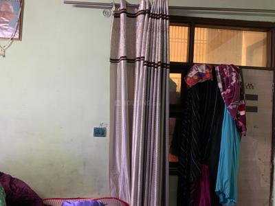 Bedroom Image of 579 Sq.ft 2 BHK Apartment / Flat for sale in Shahdara New Delhi for Rs. 3990000
