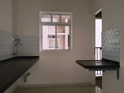 Kitchen Image of 650 Sq.ft 1 BHK Apartment / Flat for rent in Godrej Green Cove, Mahalunge Pune for Rs. 26000