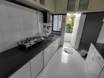 Kitchen Image of 1800 Sq.ft 3 BHK Apartment / Flat for rent in Maninagar Ahmedabad for Rs. 25000