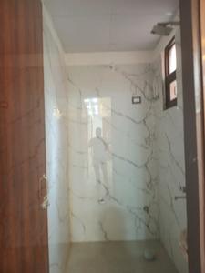 Common Bathroom Image of 1500 Sq.ft 3 BHK Apartment / Flat for sale in Krishna Elite Homes, Noida Extension Greater Noida for Rs. 6054000