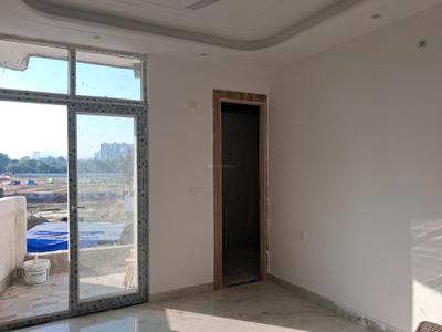 Bedroom Image of 750 Sq.ft 1 BHK Apartment / Flat for sale in Skyline Dev Residency, Sector 104 Noida for Rs. 3350000