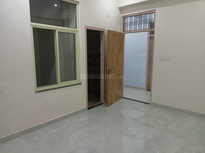 Bedroom Image of 100 Sq.ft 1 R Independent House for rent in Haibat Mau Mawaiya Lucknow for Rs. 4000