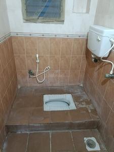 Bathroom Image of 960 Sq.ft 2 BHK Apartment / Flat for sale in The Grove Apartment, Adambakkam Chennai for Rs. 9600000