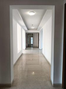 5 BHK Flat