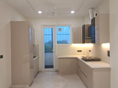Kitchen Image of 1350 Sq.ft 3 BHK Builder Floor for sale in Paschim Vihar New Delhi for Rs. 29000000