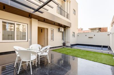 Kitchen Image of 7500 Sq.ft 6 BHK Villa for rent in The Antriksh Golf Links, Noida Extension Greater Noida for Rs. 550000