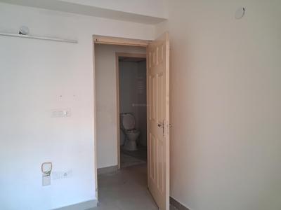 Bedroom Image of 1150 Sq.ft 2.5 BHK Apartment / Flat for rent in Supertech Cape Town, Sector 74 Noida for Rs. 29000