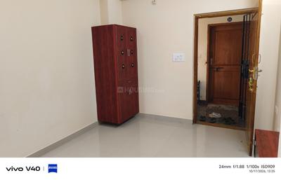 Bedroom Image of 633 Sq.ft 1 BHK Apartment / Flat for rent in Sholinganallur Chennai for Rs. 20000