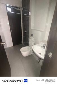 Image of 850 Sq.ft 2 BHK Apartment / Flat for rent in Dadar East, Mumbai for Rs. 85000