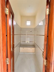 Bathroom Image of 1650 Sq.ft 3 BHK Apartment / Flat for rent in Madhapur Hyderabad for Rs. 65000