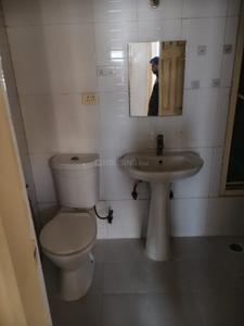Bathroom Image of 1150 Sq.ft 2.5 BHK Apartment / Flat for sale in Supertech Cape Town, Sector 74 Noida for Rs. 11900000