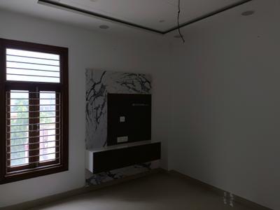 Bedroom Image of 1100 Sq.ft 3 BHK Builder Floor for sale in Sector 20 Rohini New Delhi for Rs. 8800000