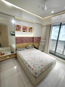 Bedroom Image of 855 Sq.ft 3 BHK Apartment / Flat for rent in A Shridhar Kaveri Pratham, Shilaj Ahmedabad for Rs. 32000