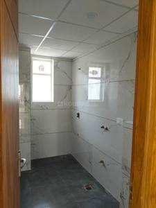 Bathroom Image of 1800 Sq.ft 3 BHK Apartment / Flat for sale in Alaknanda Towers, Singhpura Zirakpur for Rs. 11200000
