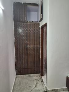Bedroom Image of 700 Sq.ft 1 BHK Independent House for rent in Sector 51 Noida for Rs. 25000
