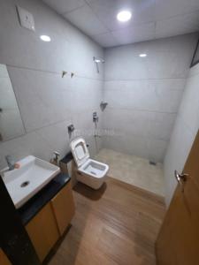 Bathroom Image of 2500 Sq.ft 3 BHK Apartment / Flat for rent in Randesan Gandhinagar for Rs. 55000