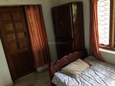 Bedroom Image of 800 Sq.ft 2 BHK Builder Floor for rent in Eranhippalam Kozhikode for Rs. 3500