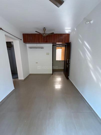 Aaron Kanupriya Main Image 1