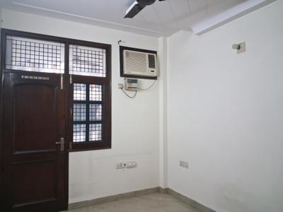 Bedroom Image of 1125 Sq.ft 3 BHK Builder Floor for sale in Paschim Vihar New Delhi for Rs. 18500000