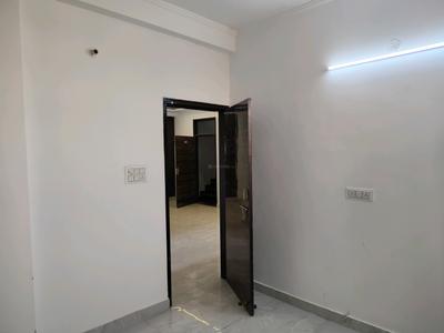 Bedroom Image of 900 Sq.ft 3 BHK Apartment / Flat for sale in DLF Ankur Vihar Ghaziabad for Rs. 3000000