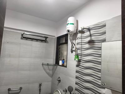 Image of 1159 Sq.ft 3.5 BHK Apartment / Flat for rent in Borivali West, Mumbai for Rs. 65000
