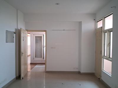 Living Room Image of 1150 Sq.ft 2.5 BHK Apartment / Flat for sale in Supertech Cape Town, Sector 74 Noida for Rs. 12300000