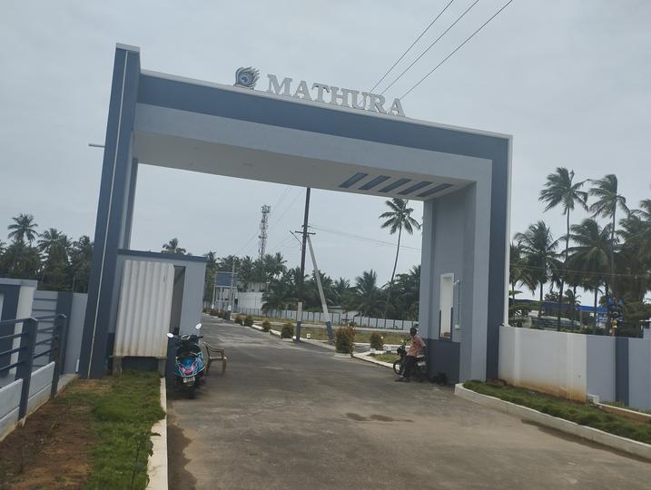 Rekha Realtors Main Image 1