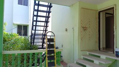 Balcony Image of 1300 Sq.ft 2 BHK Builder Floor for rent in Trichy Tiruchirappalli for Rs. 20000