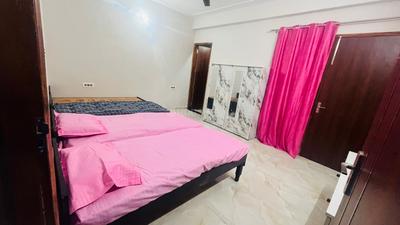 Bedroom Image of RR PG Girls sec -112 in Sector 112, Noida