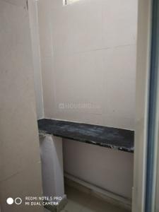 Kitchen Image of 600 Sq.ft 1 RK Apartment / Flat for rent in Swapnil Apartment, Arera Colony Bhopal for Rs. 7000