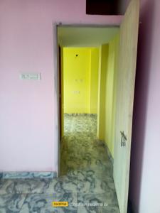 Bedroom Image of 850 Sq.ft 2 BHK Apartment / Flat for rent in Paschim Putiary Kolkata for Rs. 12400