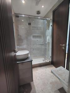 Bathroom Image of 2000 Sq.ft 3 BHK Builder Floor for sale in Saket New Delhi for Rs. 45000000