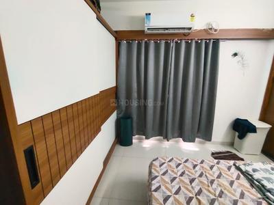 Bedroom Image of 1850 Sq.ft 3 BHK Apartment / Flat for rent in Motherland Magnate Lavish, Vaishno Devi Circle Ahmedabad for Rs. 40000