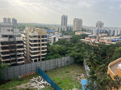 Balcony Image of 750 Sq.ft 2 BHK Apartment / Flat for sale in Borivali West Mumbai for Rs. 18400000