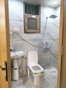 Common Bathroom Image of 1450 Sq.ft 3 BHK Builder Floor for sale in Indirapuram Ghaziabad for Rs. 12500000