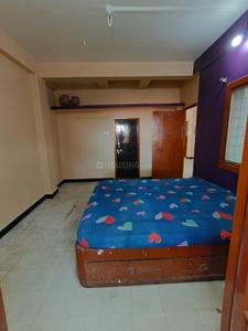 Bedroom Image of 970 Sq.ft 3 BHK Apartment / Flat for rent in Manganwlarpeth Kolhapur for Rs. 12000