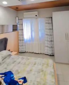 Bedroom Image of 1849 Sq.ft 3 BHK Apartment / Flat for sale in Sun Skypark, Ambli Ahmedabad for Rs. 15000000