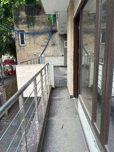 Balcony Image of 4500 Sq.ft 5 BHK Builder Floor for rent in Naraina New Delhi for Rs. 125000