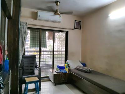 Living Room Image of 500 Sq.ft 1 BHK Apartment / Flat for sale in Thane West Thane for Rs. 9000000