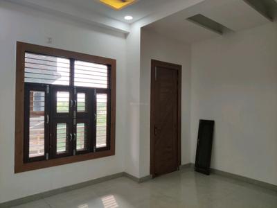 Bedroom Image of 1650 Sq.ft 3 BHK Apartment / Flat for sale in Lal Kuan Ghaziabad for Rs. 6565000