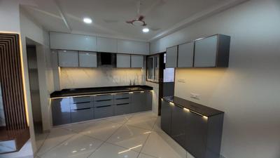 Kitchen Image of 1500 Sq.ft 3 BHK Apartment / Flat for rent in Fatehgunj Vadodara for Rs. 20000