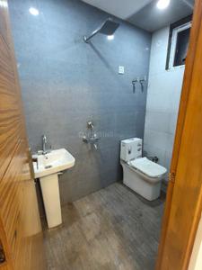 Image of 1450 Sq.ft 3 BHK Apartment / Flat for sale in Sector 110, Noida for Rs. 5350000