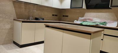 Kitchen Image of 2700 Sq.ft 4 BHK Builder Floor for sale in Navjeevan Vihar New Delhi for Rs. 100000000