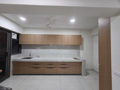 Kitchen Image of 2334 Sq.ft 3 BHK Apartment / Flat for rent in Shivalik Green View, Shantigram Ahmedabad for Rs. 85000