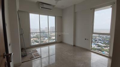 Bedroom Image of 1100 Sq.ft 2 BHK Apartment / Flat for rent in Ekta Tripolis, Goregaon West Mumbai for Rs. 85000