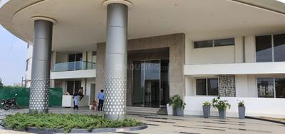 Image of 1850 Sq.ft 3 BHK Apartment / Flat for sale in Omaxe The Lake, New Chandigarh, Chandigarh for Rs. 17000000