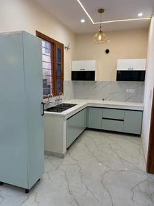 Kitchen Image of 511 Sq.ft 1 BHK Builder Floor for rent in Freedom Fighters Enclave New Delhi for Rs. 15200